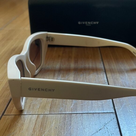 GIVENCHY White Cat Eye Sunglasses - Picture 7 of 9